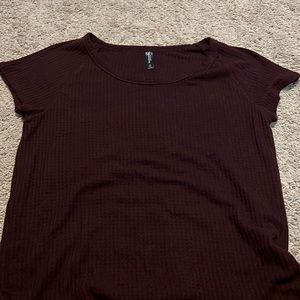 maroon shirt